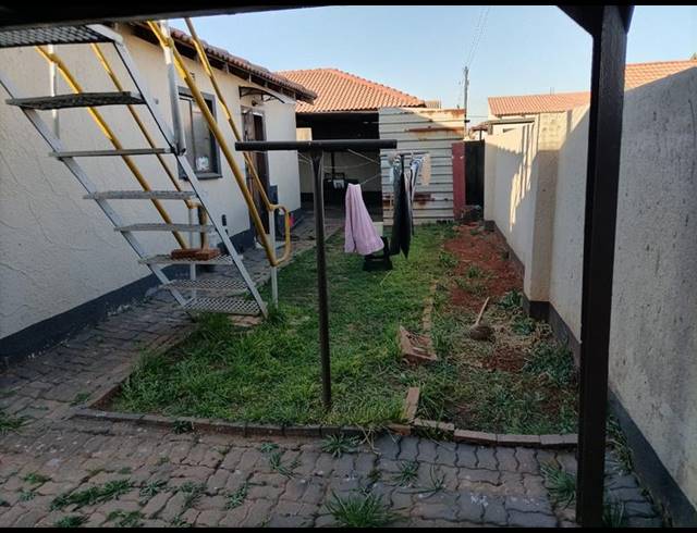 4 BEDROOM HOUSE FOR SALE IN DAWN PARK